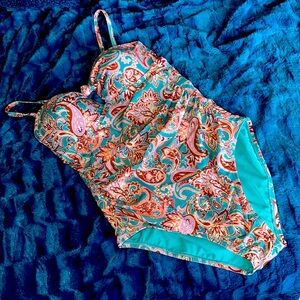 Shade & Shore one piece swimsuit